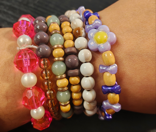 Hazel Purple Flower Bracelet