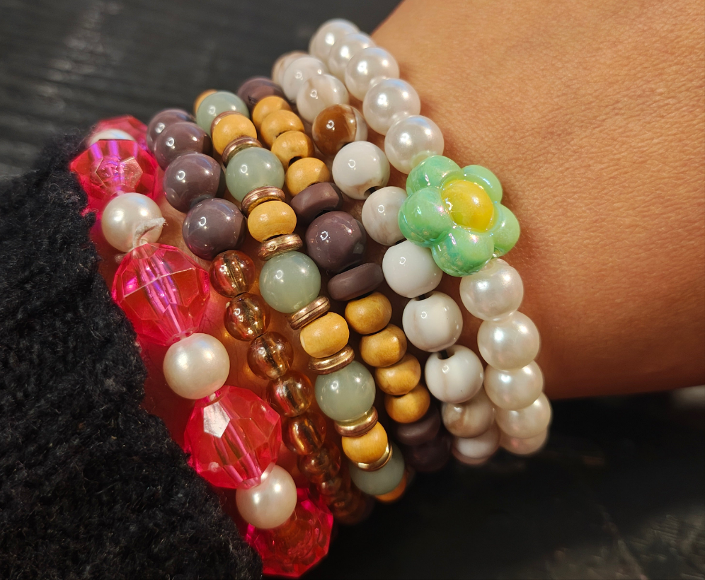 Twyla Green Flower Pearl Bracelet