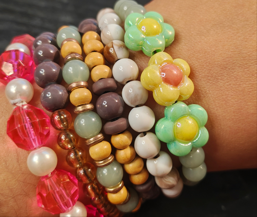 Zariah Flower Bracelet