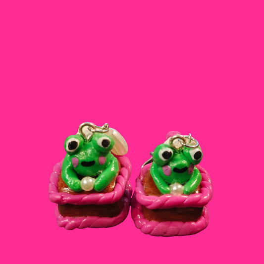 Faelyn Frog Cupcake Earrings